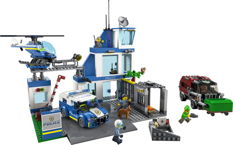 LEGO City Le poste de police 60316 Ensemble de construction (668 pièces)