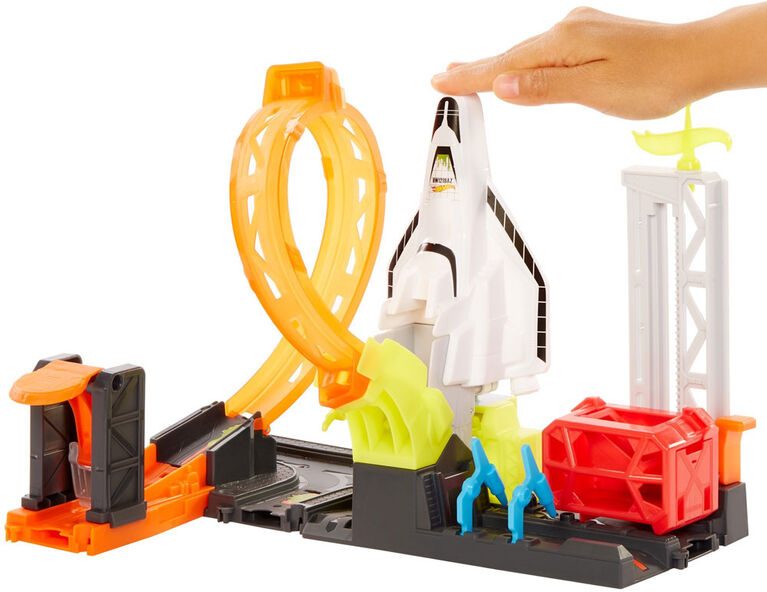 Hot Wheels Super Rocket Blast-Off Playset