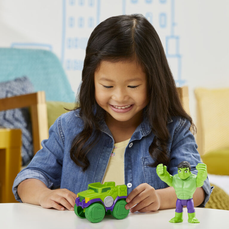 Marvel Spidey and His Amazing Friends Hulk Action Figure and Smash Truck Vehicle