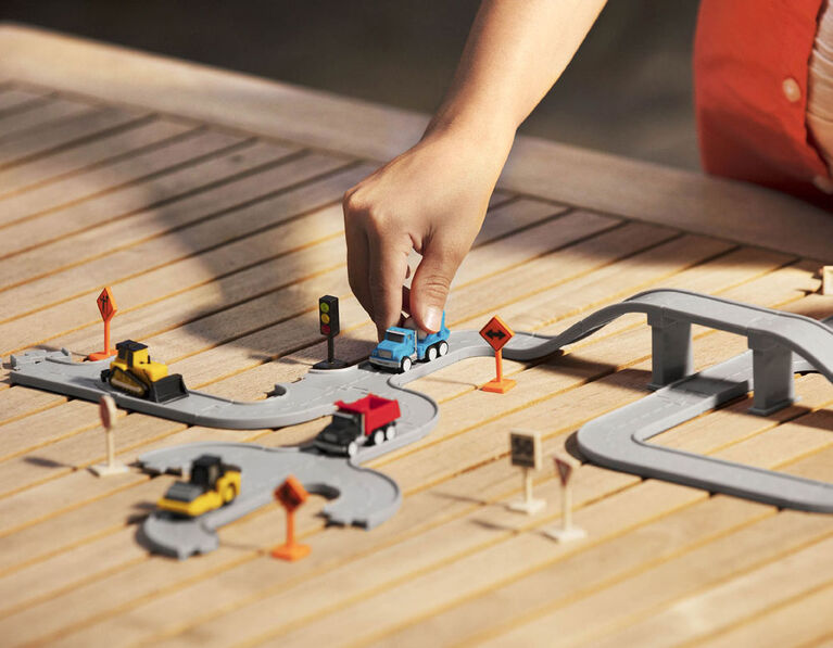 Driven, Construction Crew, Toy Construction Set with Miniature Vehicles