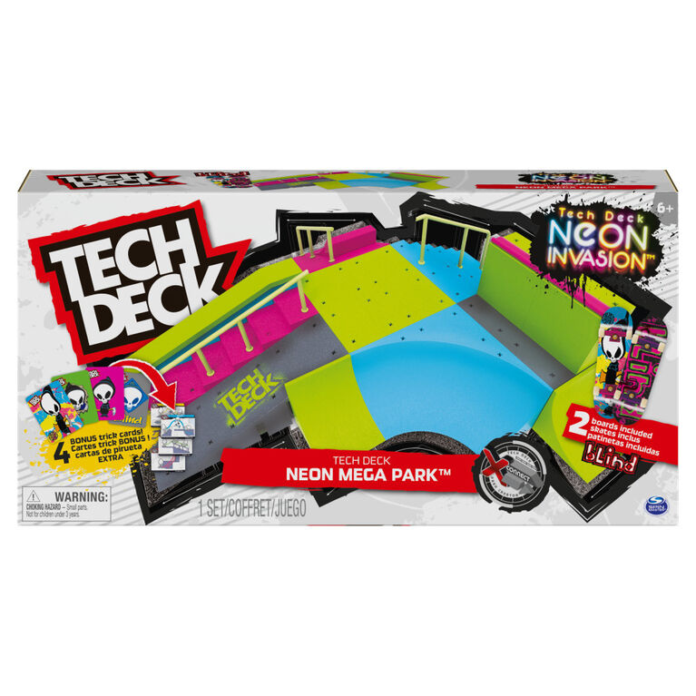 Tech Deck, Neon Mega Park X-Connect Creator, Glow-In-The-Dark Customizable Ramp Set with Two Fingerboards