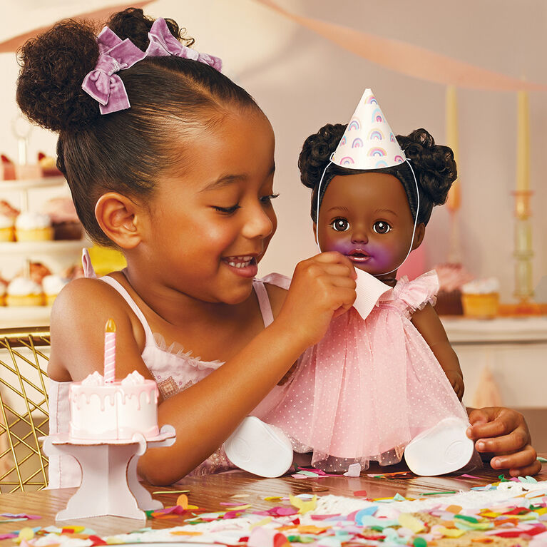 Poupon d'anniversaire BABY born Harper - yeux brun foncé