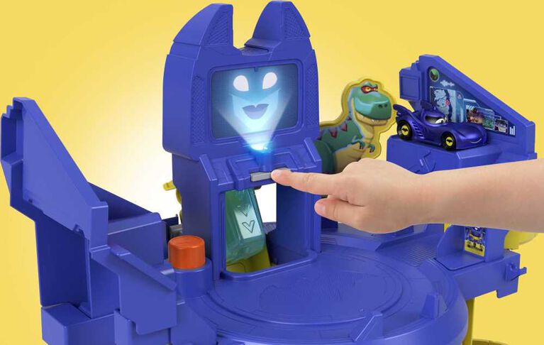 Fisher-Price DC Batwheels Launch and Race Batcave Track Playset with Lights Sounds and 2 Toy Cars