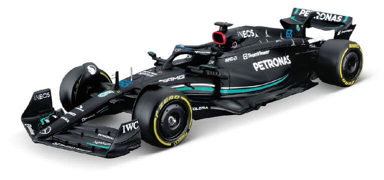 1:24 Race Formula Mercedes W14 w/figure (2023)