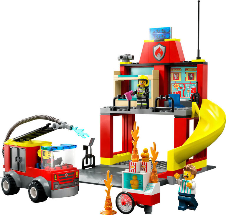 LEGO City La caserne et le camion de pompiers 60375 Ensemble de jeu de construction (153 pièces)