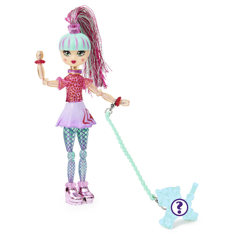 Twisty Girlz, Lea-Purr Transforming Doll to Collectible Bracelet with Mystery Twisty Petz