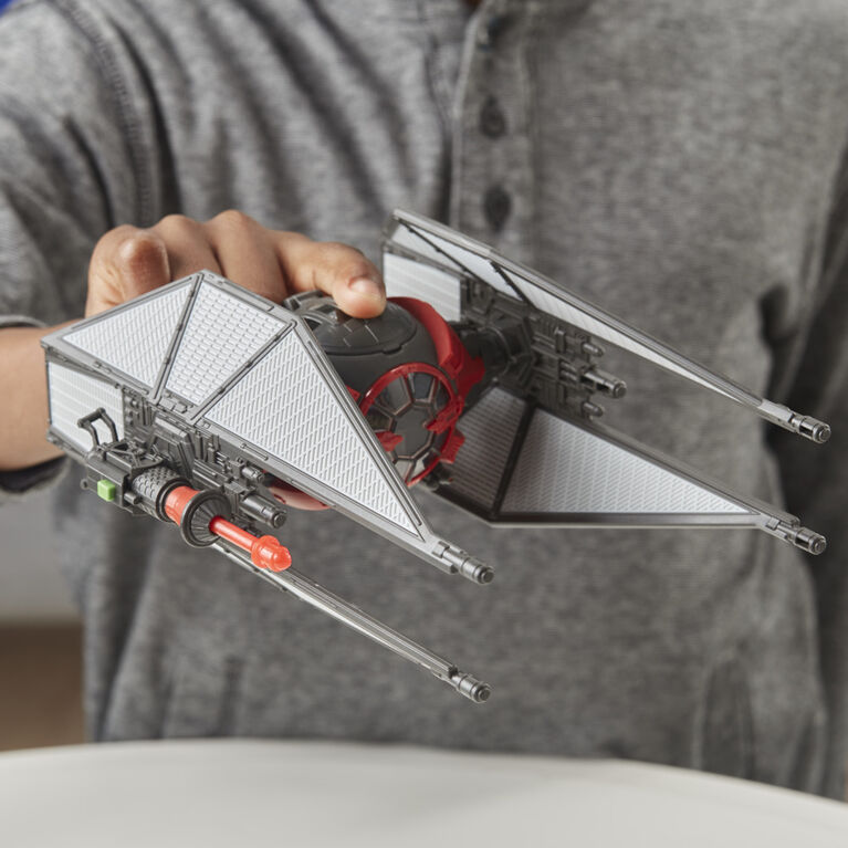 Star Wars Mission Fleet Stellar Class Kylo Ren TIE Whisper 2.5-Inch-Scale Figure and Vehicle