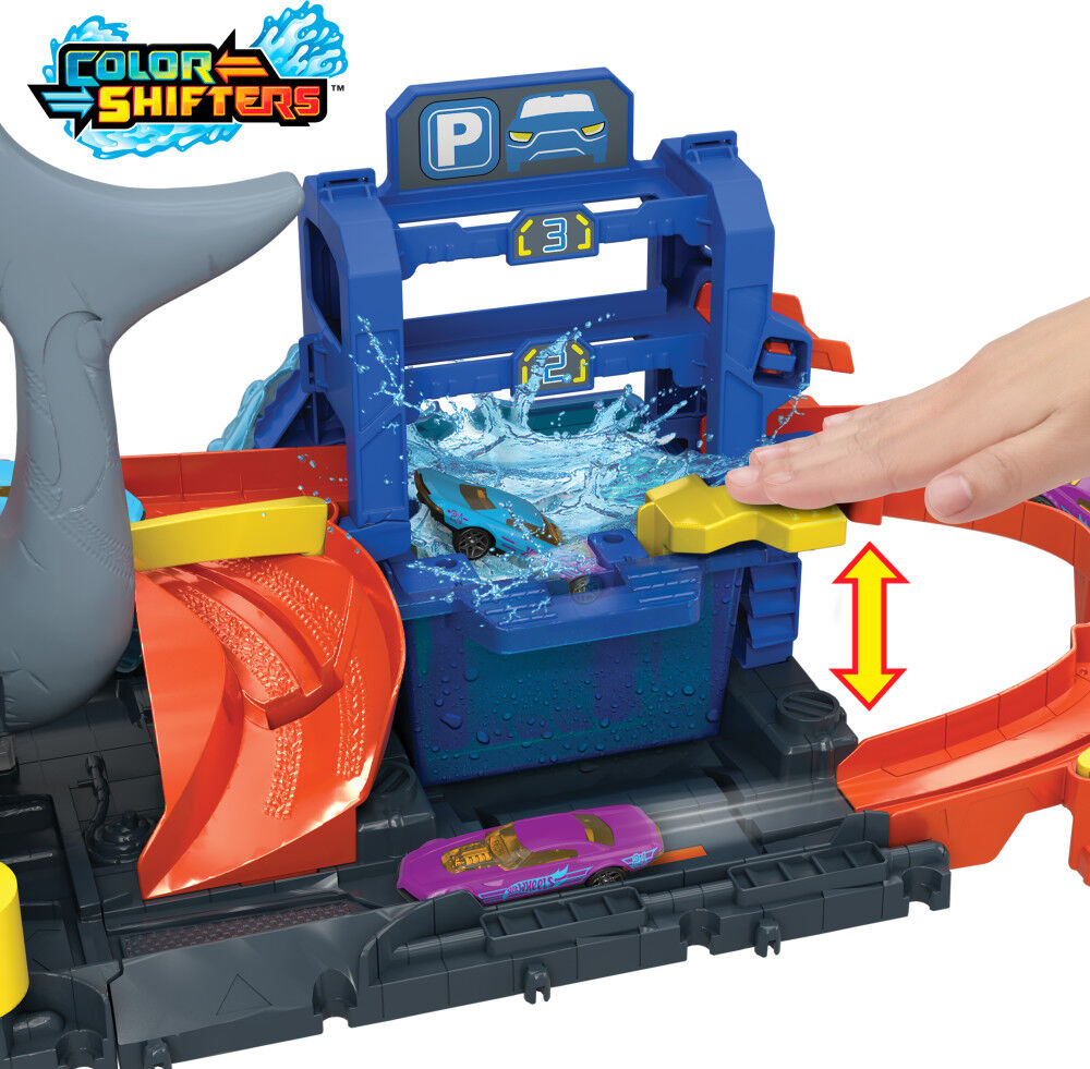 Toys r us car wash top