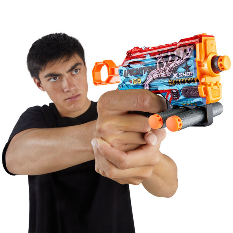 Zuru X-Shot Skins Menace Dart Blaster - Apocalypse (8 fléchettes)