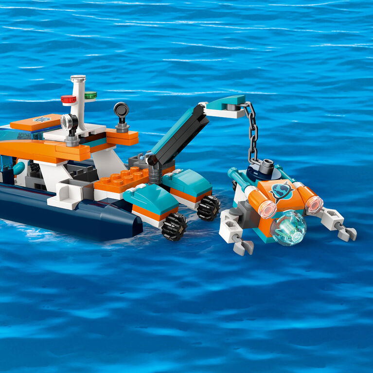 LEGO City Explorer Diving Boat 60377 Building Toy Set (182 Pieces)