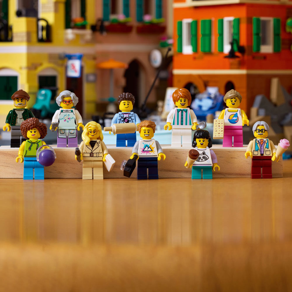 LEGO Ideas Italian Riviera Building Set for Adults - DIY Home & Office Decor for Ages 18+ - 21359