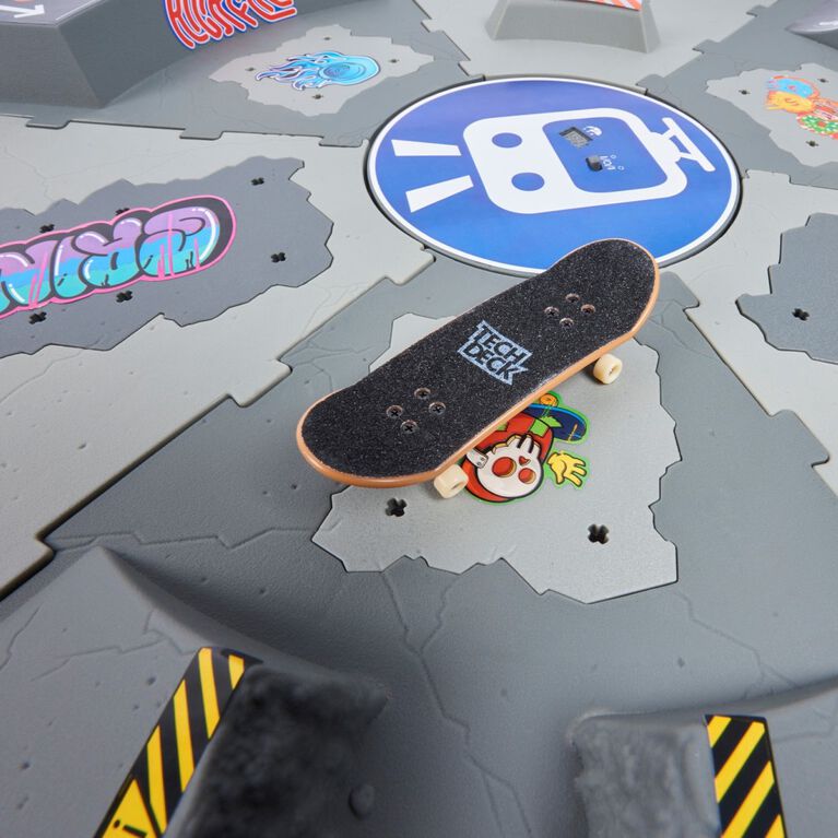 Tech Deck, Shredline 360, Skatepark motorisé, X-Connect Creator, Coffret rampe à construire et à personnaliser avec fingerboard exclusif