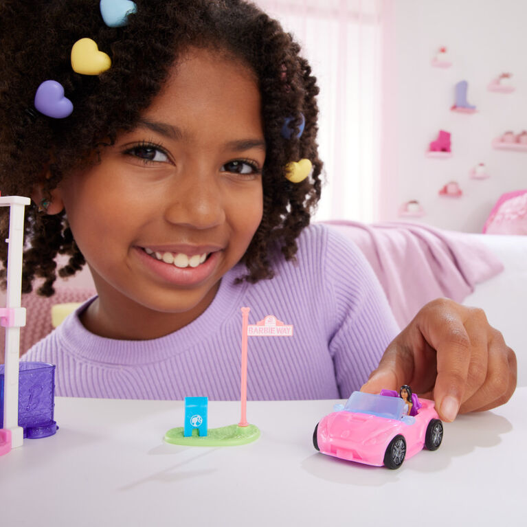 Barbie Mini BarbieLand Doll & Toy Vehicle Sets, 1.5-inch Barbie Doll & Iconic Toy Vehicle with Color-Change Surprise - Convertible
