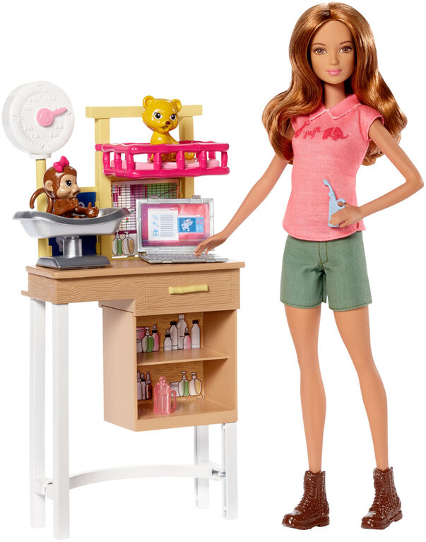 Barbie Zoo Doctor, Brunette
