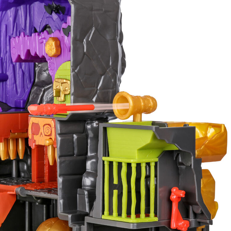 Treasure X Lost Lands Skull Island Skull Temple Mega Playset