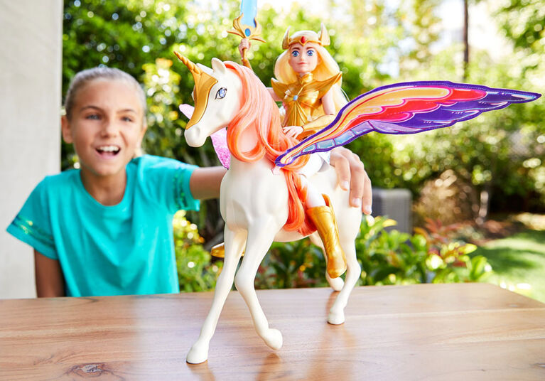 She-Ra and the Princesses of Power Battle Armor She-Ra & Swift Wind Dolls - English Edition