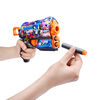 XSHOT SKINS FLUX Sonic The Hedgehog Blaster (8 Air Pocket Technology Darts) by ZURU