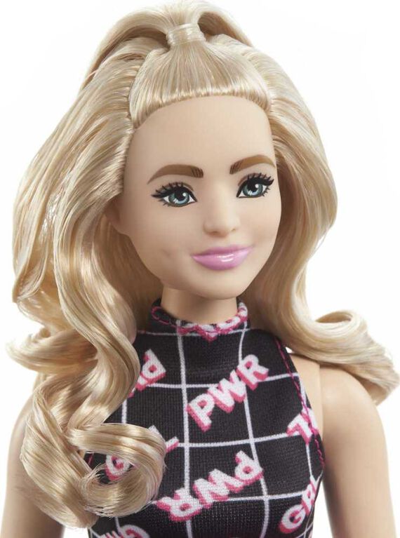 Barbie Made To Move Doll, Blonde Hair 
