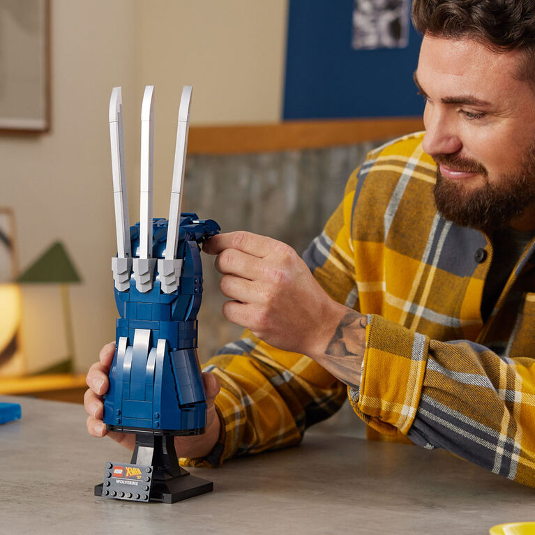 LEGO Marvel Wolverine's Adamantium Claws 76250 Building Kit (596 Pieces)