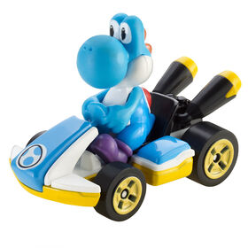 Hot Wheels Mario Kart Yoshi Stardard Kart, Blue