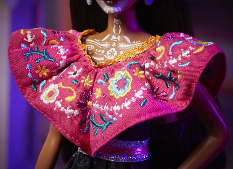 Barbie 2021 Dia De Muertos Doll (11.5-in) Wearing Embroidered Dress and Calavera Face Paint