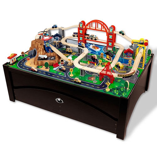 Metropolis Train Table and Set Toys R Us Canada