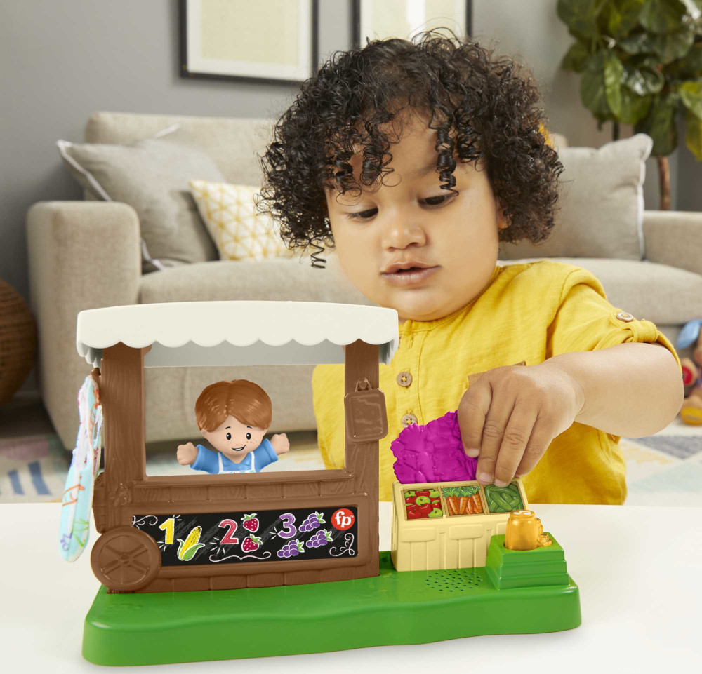 FisherPrice Little People Stable Toys R Us Canada