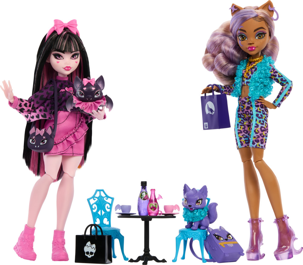Two Monster High Dolls with Two Pets, Draculaura and Clawdeen Wolf - R ...
